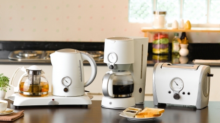 Many of kitchenware that you should have in the kitchenの写真素材