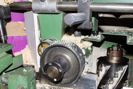 Industrial saw blade with serrations close up