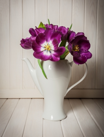  tulips - old  style of photographyの写真素材
