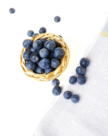 fresh blueberries on a white backgroundの写真素材