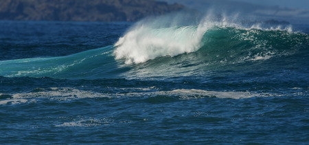 big sea wave