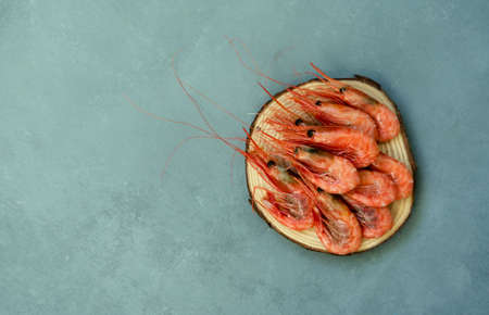 The shrimps are on the white plate. high quality photoの写真素材
