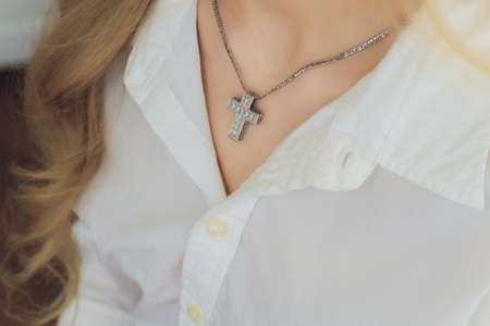 Close up Detail of a Beautiful Necklace in Glamour Shot - Image of a beautiful precious piece around model s neck.の写真素材