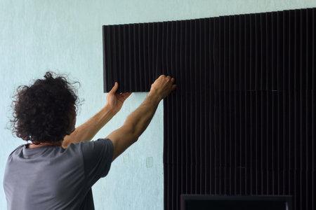 Guidance on Installing Acoustic Foam Panels Effectively for Achieving Soundproofing Benefitsの写真素材