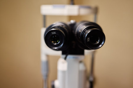 Advanced Optical Microscope Utilized Within a Laboratory Environment for Various Purposesの写真素材