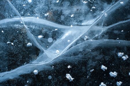 Close-up of a crack air bubbles rising to the topの写真素材