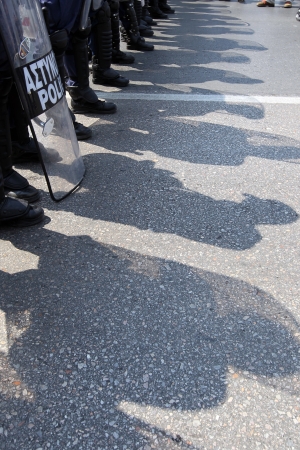 THESSALONIKI,GREECE - SEPT 08, 2012: Policemen, firefighters and port policeman protest in Thessaloniki against further cuts on their payroll のeditorial素材