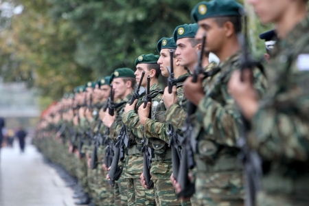 THESSALONIKI, GREECE - OCTOBER 28: On 28th of each October a parade is held for the anniversary of Greek rejection over Italian dictator on October 28, 2012 in Thessaloniki, Greece.のeditorial素材