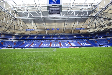 GELSENKIRCHEN, GERMANY -AUG 21: Interior view of Veltins Arena on Aug 21,2013 in Gelsenkirchen, Germany.のeditorial素材