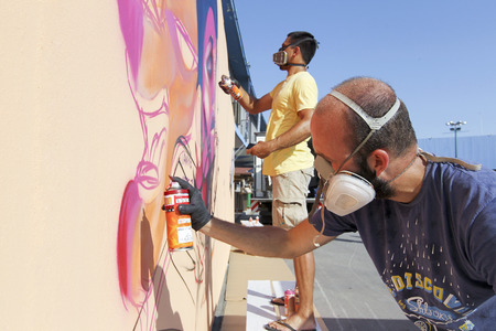 THESSALONIKI, GREECE JUNE, 15 2015: Painters graffiti during the course of Street Art Festival Thessalonikiのeditorial素材