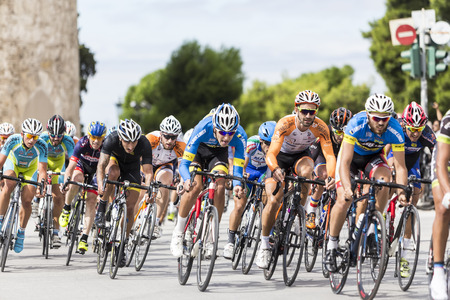Thessaloniki, Greece, September 29 2015. Cyclists compete in the central streets of Thessaloniki during the course of the 3rd International Circuitのeditorial素材