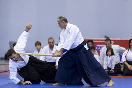 Thessaloniki, Greece, Oktober18 2015: Demonstration by men and women faculties of Japanese traditional martial arts, judo, karate, aikido, kendoのeditorial素材