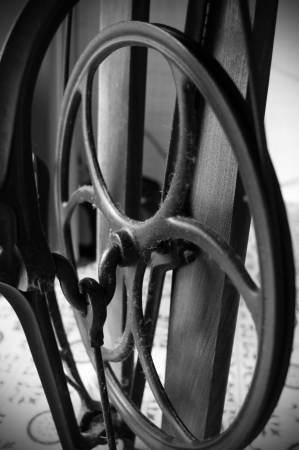 Early 1900 sewing machine treadleの写真素材