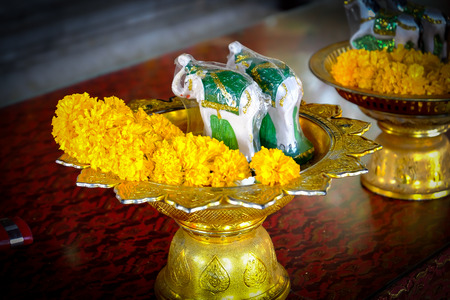 Elephants statue in spirit houseの写真素材