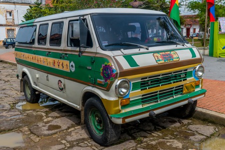 CLASSIC HIPPIE VAN WITH REFERENTS DRAWINGS AT THE CIRCUSのeditorial素材