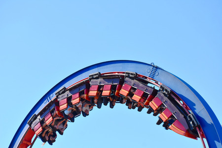 Tampa, Florida. October 25, 2018 at Bush Gardens Tampa Bay. People enjoying vintage style rollercoaster at Bush Gardens Tampa Bay.のeditorial素材