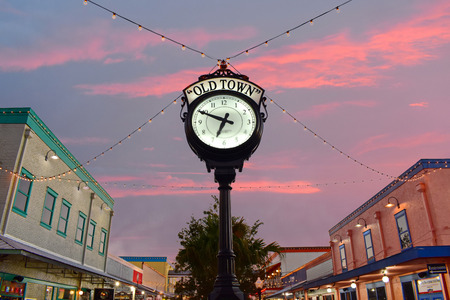 Orlando, Florida. October 25, 2018. Top view of vintage european style watch at Kissimmee Old Town in 192 Highway area.のeditorial素材