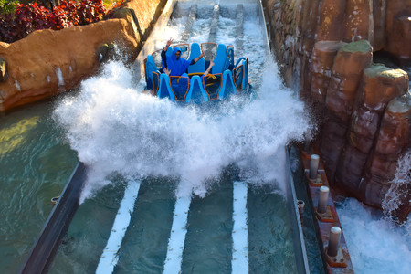 Orlando, Florida. January 20, 2019 People enjoying river attraction ride Infinity Falls at Seaworld Marine Theme Park (1)のeditorial素材