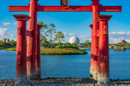 Orlando, Florida . March 27, 2019. Beautiful view of Japan Pavilion, blue lake and sphere at Epcot in Walt Disney World (2)のeditorial素材
