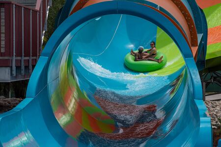 Orlando, Florida. June 05, 2019. People enjoying Karekare Curl water attraction at Seaworld.のeditorial素材