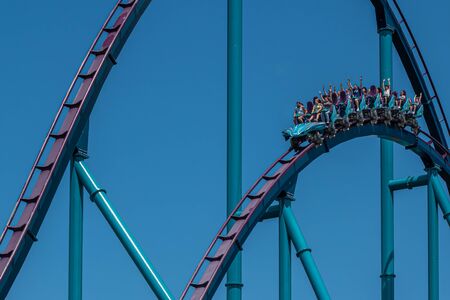 Orlando, Florida. July 29, 2019. People having terrific fun Mako rollercoaster at Seaworld 2のeditorial素材