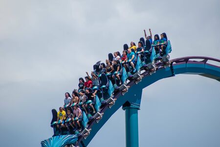 Orlando, Florida . July 31, 2019. People enjoying riding Mako rollercoaster during summer vacation at Seaworld 14のeditorial素材