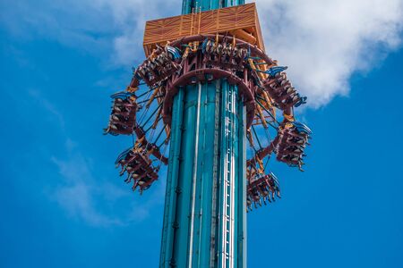 Tampa Bay, Florida. August 08. 2019 People enjoying Falcons Fury during last vacation summer 8のeditorial素材