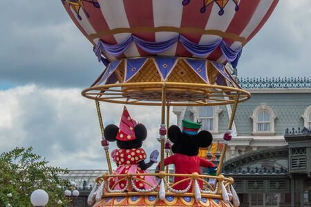 Orlando, Florida. September 25, 2019. Top view of Mickey and Minnie in Disney Festival of Fantasy Parade at Magic Kigndom (8)のeditorial素材