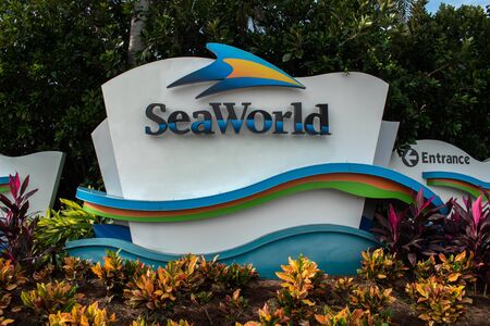Orlando, Florida. October 25, 2019. Seaworld sign in International Drive areaのeditorial素材