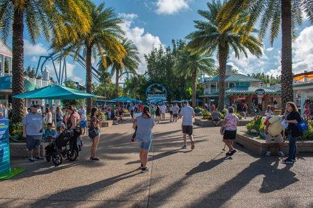 Orlando, Florida. October 29, 2019. People walking close to the main entrance at Seaworldのeditorial素材