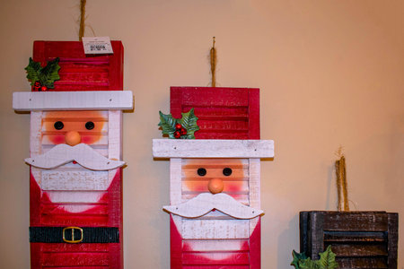 Orlando, Florida. November 06, 2019. Wooden Santa Claus ornament in store at Seaworld 2のeditorial素材