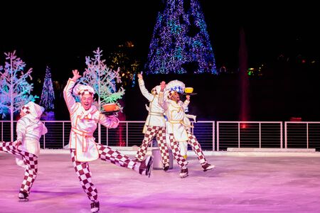Orlando, Florida . November 23, 2019. Winter Wonderland on Ice at Seaworlds Christmas Celebration (68)のeditorial素材