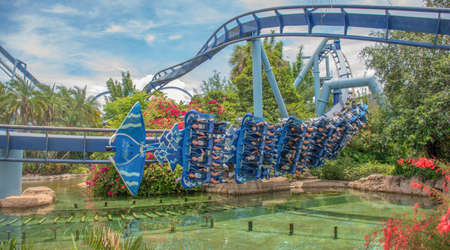 Orlando, Florida. September 28, 2021. People enjoying Manta roller coaster at Seaworld. (3)のeditorial素材