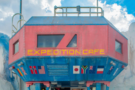 Orlando, Florida. September 28, 2021. Top view of Expedition cafe at Seaworld (62)のeditorial素材