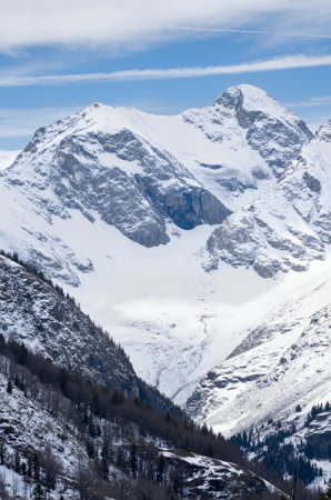 Winter in the swiss alps (Braunwald, Switzerland)の素材