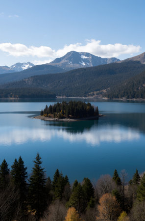 Lake in the mountains of New Zealand, South Island, Queenstownの素材