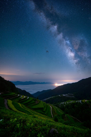 Milky Way over the rice terraces in Yunnan, Chinaの素材