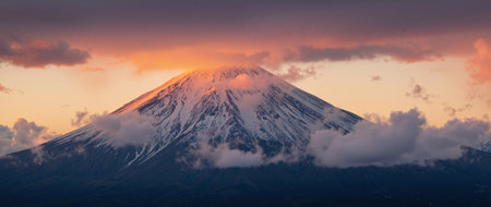 Panorama of Mount Fuji at sunset, Yamanashi, Japanの素材