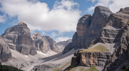 Panoramic view of Tre Cime di Lavaredo, Dolomites, Italyの素材