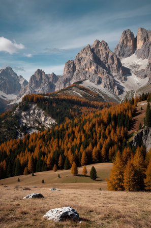 Autumn in the italian Dolomites, Cortina D'Ampezzoの素材