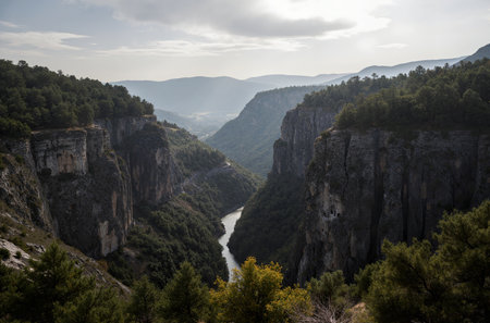 View of the canyon of the river Gorges du Verdonの素材