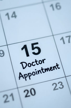December 15 written on a white calendar to remind you of an important appointment.の素材