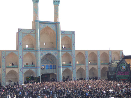 Main square of Yazd, Iran during Moharram ceremonyのeditorial素材