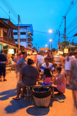 SUKHOTHAI, THAILAND - MAY 4 : Unidentified tourists are shopping and eating at Rim Yom 2437  market on May 4, 2013 in Sukhothai, Thailand.のeditorial素材