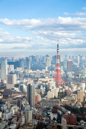 Tokyo Tower with skyline in Japanのeditorial素材