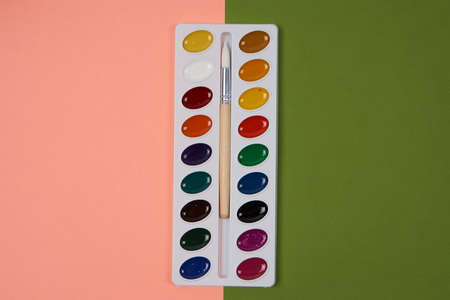 comet for drawing paints paper art hobby learningの写真素材