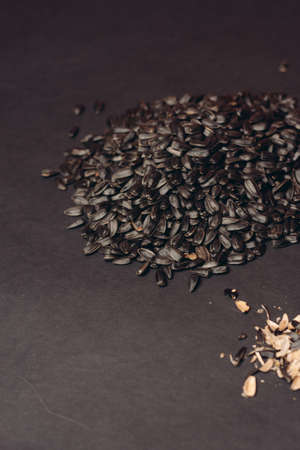 natural product sunflower seeds handing close-up foodの写真素材