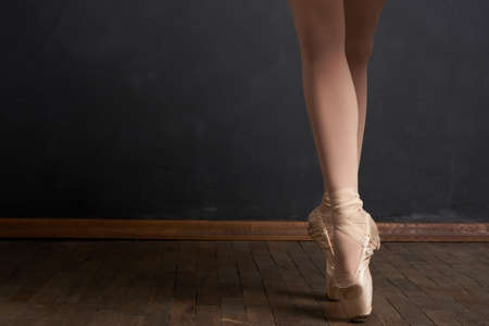 ballerina legs exercise performance classical style close-upの写真素材