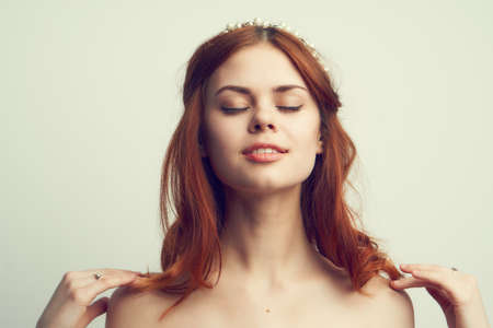 pretty woman naked shoulders makeup decoration charmの写真素材