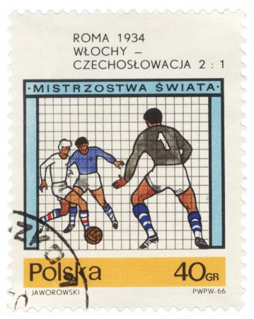 POLAND - CIRCA 1966: A post stamp printed in Poland devoted to the Cup, Rome, 1934, shows the match Italy-Czechoslovakia, circa 1966のeditorial素材